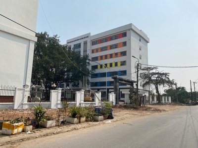 Bán đất tặng nhà cấp 4   gần chợ lắp ghép  gần trường cđ công nghệ- giá nhỉnh 2 tỷ 0