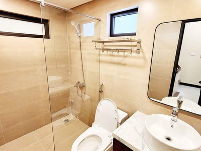 Nhà đẹp văn hội - bắc từ liêm - dt55m2 - 5 tầng - giá 9 tỷ - đường ô tô thông - kinh doanh 3