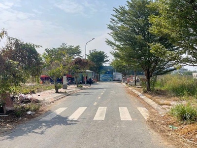 Bán đất kdc thanh nhựt   phước kiểng, nhà bèdt: 108,5m   6   18m giá: 53 triệu/m 4