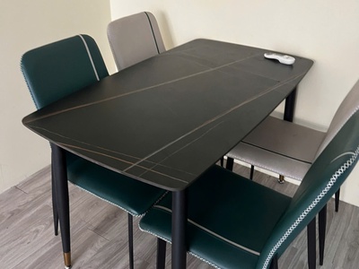 Giá tốt: chính chủ bán chung cư the golden an khánh 60m2, 2pn, tặng nội thất 2