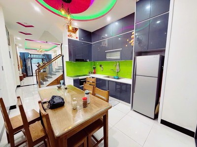 nhà 3 tầng kiên cố trung tâm hải châu kiệt núi thành - nhà đẹp kiên cố - ở ngay. 1