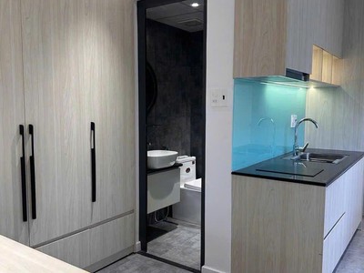 Toà căn hộ 4 tầng kiệt ô tô hoàng diệu   doanh thu  40tr/tháng - giá đầu tư 2