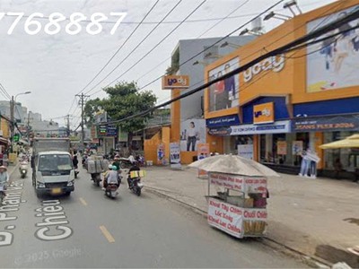 Bán tòa nhà sacombank - vị trí đẹp, giá tốt, tài sản giữ tiền đầu tư rất tốt 2