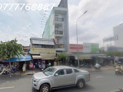 Nhà mt phan văn trị p11 bình thạnh. sát bên emart đoạn đẹp kd sầm uất 1