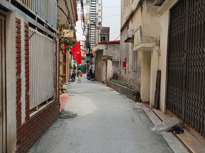 Chính chủ bán nhà riêng 5 tầng tại xuân la , tây hồ  ô tô đỗ cửa 0