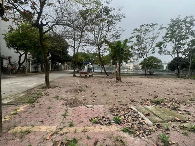 Bán đất mặt phố Trần Quốc Lặc, ph Quang Trung, TP HD, 499m2, mt 13.7m, gần hồ Hòa Bình 4