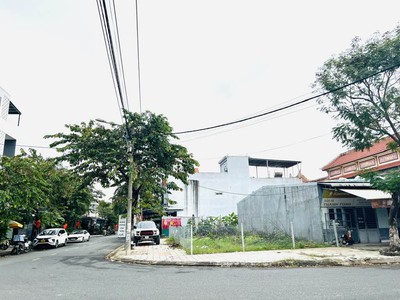  BÁN ĐẤT LÔ GÓC MẸ THỨ   Và Trần Tử Bình   HÒA XUÂN  0