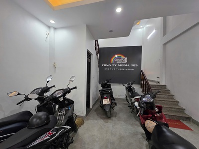 Siêu phẩm Cầu Giấy lô góc ô tô tránh kinh doanh đỉnh giá 18 tỷ 1