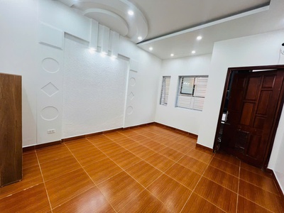 Bán nhà ngõ oto qua lại tại Phương Lưu 0