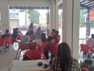 Nhượng lại nhà 3 lầu lô góc 2 mặt tiền đang cho thuê phường Bến Cát,  giá 16 tỷ 4