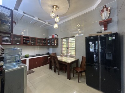 Bán nhà 3 tầng 50m2 đường số 6, linh xuân, thủ đức, tp hcm. giá 4,95 tỷ, sổ hồng chính chủ. 1