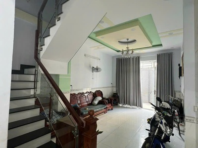 Bán nhà ngộp bank ngang 4m 54m2 hẻm xe hơi đường nguyễn văn quá quận 12 giá chỉ 4.x tỷ 0