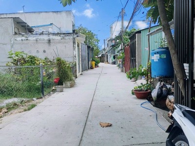 Cần bán 157m2 đát thổ cư hẻm xe hơi tân kiên 0