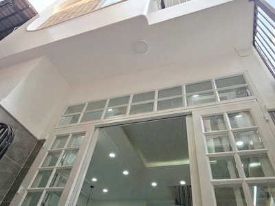 Nhà 4 tầng hẻm 154 âu dương lân cách hẻm xe hơi 1 căn nhà p.chánh hưng. giá 5,35 tỷ tl 0