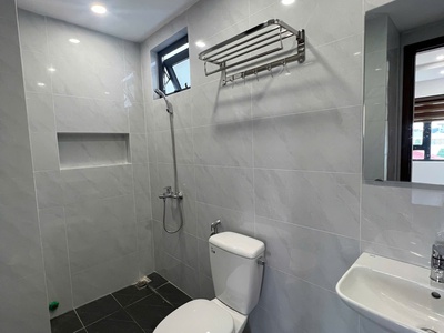 Cho thuê căn hộ mini full nội thất   vị trí đắc địa. lhcc: 0989 308 381 4