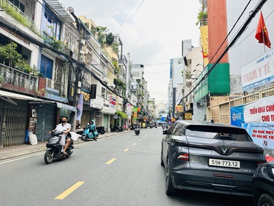 Mặt tiền hồ bá kiện 8x25 dt 232m2 xây chdv chỉ 33 tỷ tl - 0931172218 0