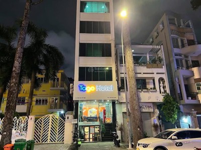 Khách sạn mặt tiền sương nguyệt ánh, p bến thành, quận 1 2