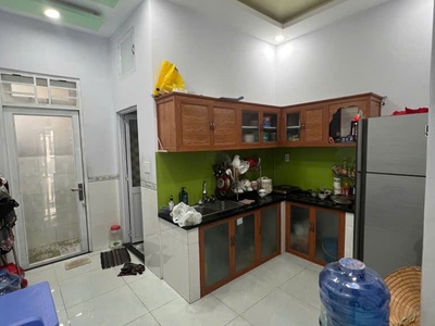 Bán nhà ngộp bank ngang 4m 54m2 hẻm xe hơi đường nguyễn văn quá quận 12 giá chỉ 4.x tỷ 2