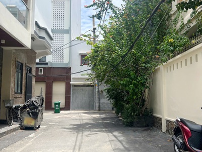 Bán đất trống  6x12m  2 mặt hẻm xe tải đường dương bá trạc p1q8. 15 tỷ 2