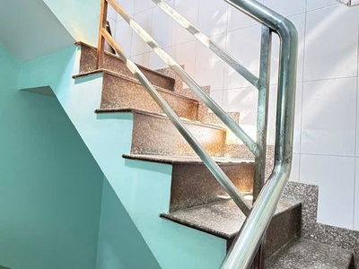 Nhà 2 lầu/st hẻm 5m nguyễn duy p12q8 3