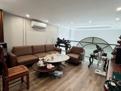 Mặt phố hồng tiến 45m2, 7 tầng vỉa hè đá bóng, dòng tiền bất chấp - nhỉnh 2x tỷ 3