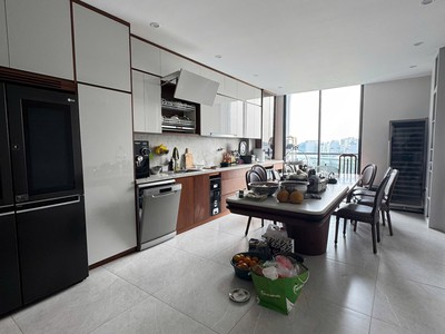 Mặt phố hồng tiến 45m2, 7 tầng vỉa hè đá bóng, dòng tiền bất chấp - nhỉnh 2x tỷ 1