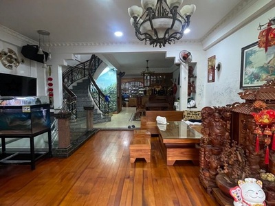 Phong chuyên bán nhà phố dĩ an 0