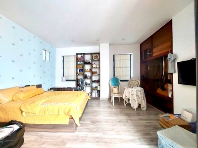 Chdv nguyễn văn trỗi- giáp quận 1- tân bình -144m2 - 7 tầng có penthouse - chỉ nhỉn 23 tỷ 4