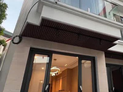 Bán nhà mới full nội thất 5 tầng phố việt hưng- longbiên x 7.19 tỷ. 0