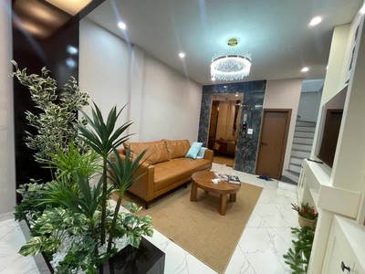 Nhà mới 6 tầng full nội thất nguyễn văn linh - thạch bàn, ngõ thông ô tô gần 9 tỷ. 1