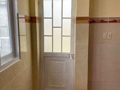 Cần bán 79m2 dãy nhà trọ hẻm ba gác tân kiên 2