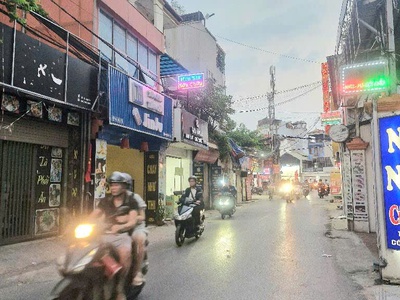 Mặt phố đại từ 85m chỉ 12,8 tỷ, sổ đỏ nở hậu, ô tô tránh, kinh doanh 1