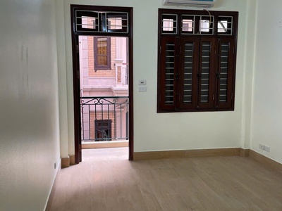 Cho thuê nhà nguyên căn 5 tầng tại nguyễn thị định, p.trung hoà, cầu giấy 1