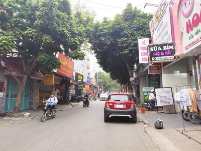 Bán nhà mặt đường thiên lôi - 98m, lô góc, vị trí đẹp gần aeon, giá 10.4 tỉ 1