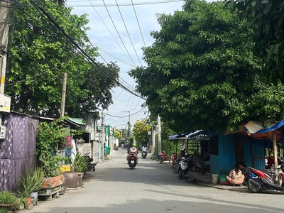 Cần bán 262m2 kho mt đường bầu gốc đang cho thuê 15tr 1