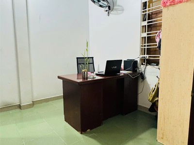 Tân phú - giáp tân bình - hẻm xe hơi đỗ cửa - không quy hoạch - 79m - 4pn - nhỉnh 8 tỷ 1