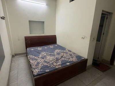 Bán nhà lĩnh nam ô tô đỗ cửa, kinh doanh tốt gần trường học 35m4t 3