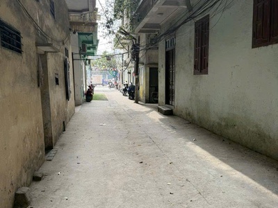 Bán nhà lĩnh nam ô tô đỗ cửa, kinh doanh tốt gần trường học 35m4t 0