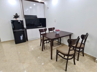 Cho thuê 2 ngủ 43m đẹp thoáng sáng tại trịnh đình cửu, thanh xuân 1