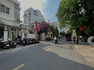 Cho thuê nhà phan kế bính, quận 1   diện tích lớn   nhận nhà đầu tháng 2 1