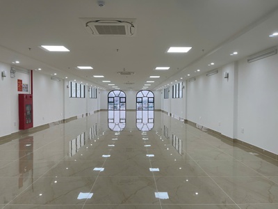 Cho thuê mặt bằng mặt phố ngô gia tự   diện tích lớn 2