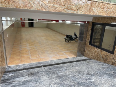 Cho thuê mặt bằng mặt phố ngô gia tự   diện tích lớn 0