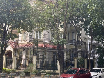 Bán nhà lô góc khu 18 d5 trần thái tông- cầu giấy- hà nội 2