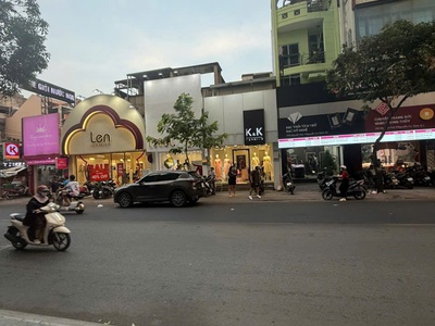 Bán nhà mặt tiền nguyễn trãi -- quận 1 1