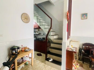 Nhà mới đón tết lk 4-5 ngay chợ bình thành giáp tân phú hẻm 6m thông 40m2,2tầng 3 tỷ 9 4