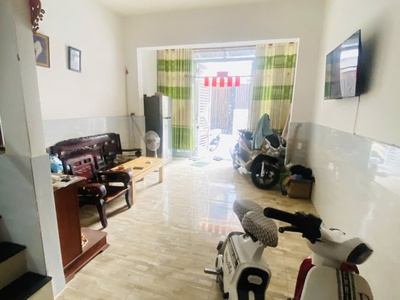Nhà mới đón tết lk 4-5 ngay chợ bình thành giáp tân phú hẻm 6m thông 40m2,2tầng 3 tỷ 9 2