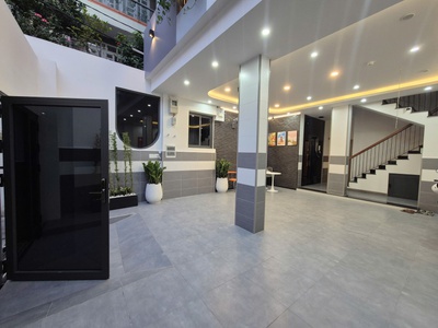 Bán Gấp CHDV Đường Cao Thắng Quận 10.DT:6,3x16m.Giá 29,9 tỷ 3