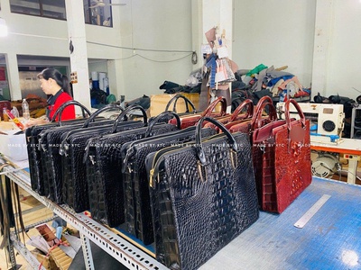 Xưởng Ví Da XTC Tìm Đối Tác, Đại Lý Bán Phụ Kiện Thời Trang Da Thật - Có VAT 2