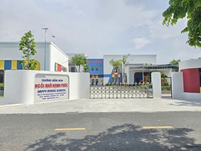 Hot   hot   hot   siêu phẩm góc 2 mặt tiền trung tâm siêu đẹp 0