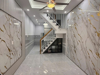 Nhà mới rất đẹp 2 tỷ xíu sổ hồng riêng trung mỹ tây 05  gần tô ký q12 1